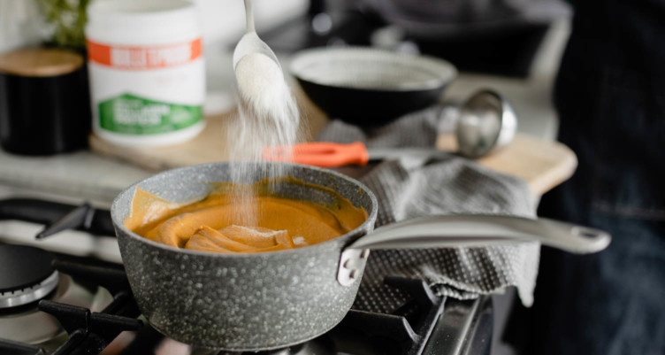 The Difference Between Collagen Protein and Gelatin