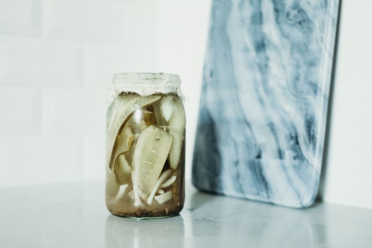 Easy Refrigerator Pickles