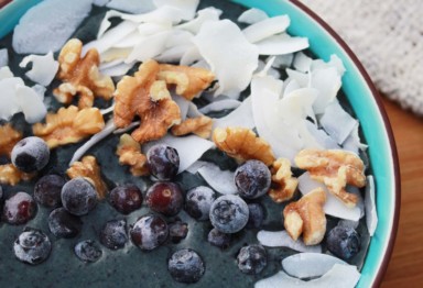 blueberry avocado smoothie bowl recipe