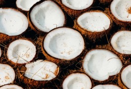 7 Reasons You're Not Losing Weight on Keto_You’re not in ketosis after all_coconut oil