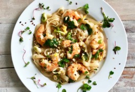 Keto Pad Thai With Shirataki Noodles