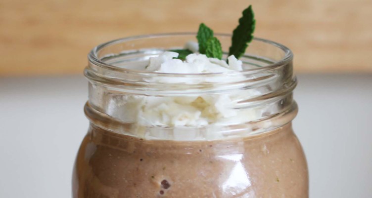 13 Collagen Protein Recipes to Make Your Skin Glow_Chocolate Mint Avocado Smoothie