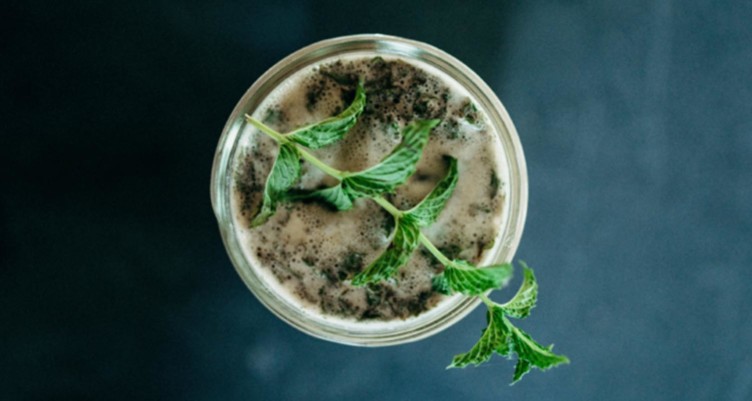 13 Collagen Protein Recipes to Make Your Skin Glow_Mint Mojito Iced Bulletproof Coffee