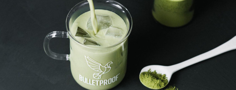 Keto Breakfast Ideas That Aren't Boring 9 keto iced matcha latte