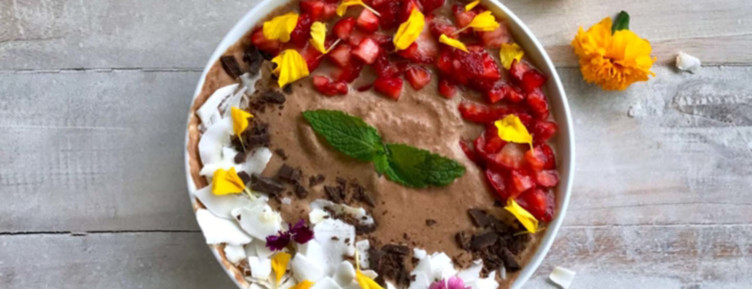 Keto Breakfast Ideas That Aren't Boring 29 chocolate coconut keto smoothie bowl