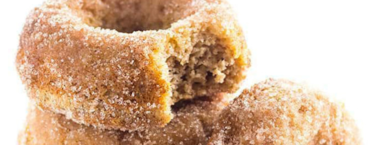 Keto Breakfast Ideas That Aren't Boring 5 low-carb cinnamon sugar donuts