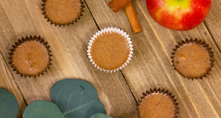 Keto Apple Pie Fat Bombs