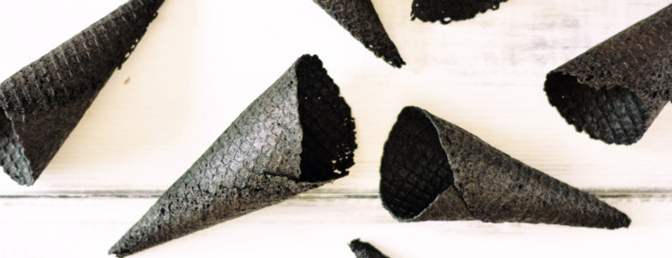 Make detox fun: These dark and delicious activated charcoal make it easy to rid your body of toxins -- all while cooking up delicious flavor.