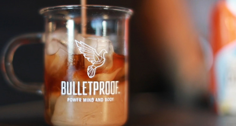 Cool Rummings: A Keto White Russian Recipe