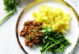This spaghetti squash with meat sauce recipe is comfort food at its finest. Buttery noodles get smothered in a rich tomato sauce--all with minimal cooking.