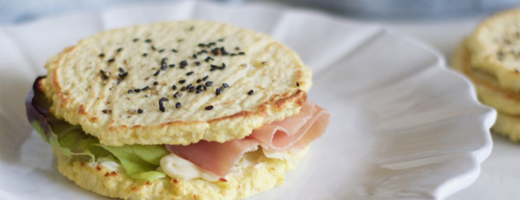 These cauliflower rice recipes prove that cauliflower can do it all: Sweet to savory, breakfast to dinner, and everything in between.