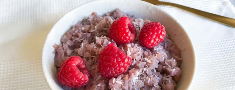 These cauliflower rice recipes prove that cauliflower can do it all: Sweet to savory, breakfast to dinner, and everything in between.