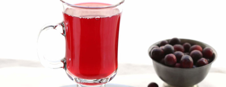 With low sugar and tart flavor, you can use these cranberry recipes for every dish from breakfast to dinner -- all while staying in your macros.