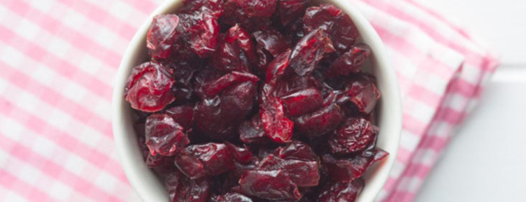 With low sugar and tart flavor, you can use these cranberry recipes for every dish from breakfast to dinner -- all while staying in your macros.