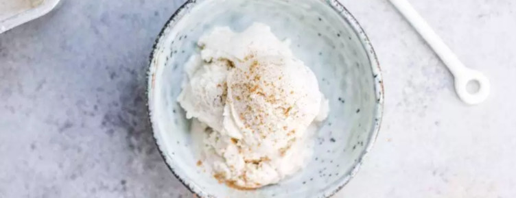 Use gelatin for everything from breads to pies -- these keto and paleo gelatin recipes will show you how, while packing every bite with gut-healing protein.