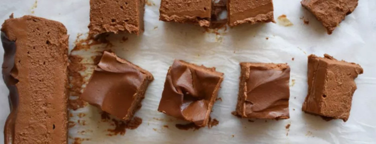 Use gelatin for everything from breads to pies -- these keto and paleo gelatin recipes will show you how, while packing every bite with gut-healing protein.