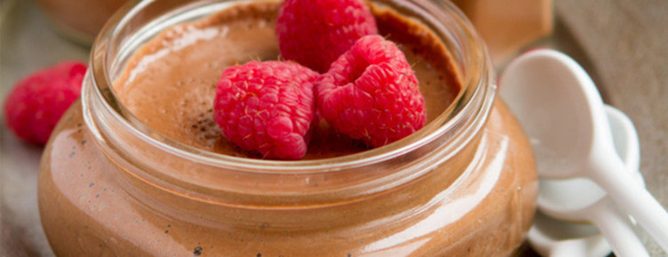 Use gelatin for everything from breads to pies -- these keto and paleo gelatin recipes will show you how, while packing every bite with gut-healing protein.