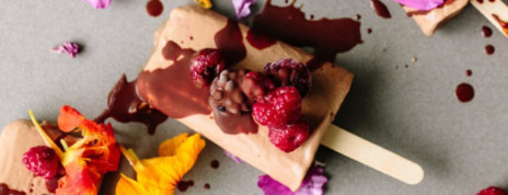 Use gelatin for everything from breads to pies - these keto and paleo gelatin recipes will show you how, while packing every bite with gut-healing protein.