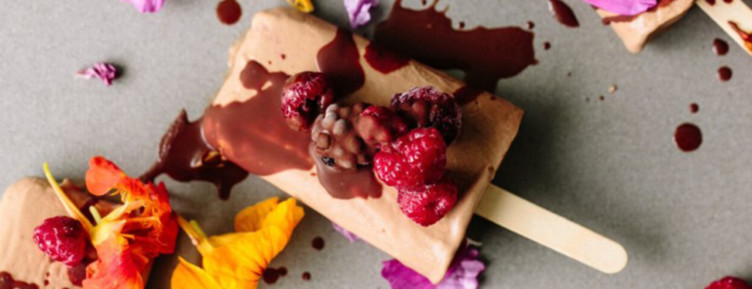 Use gelatin for everything from breads to pies - these keto and paleo gelatin recipes will show you how, while packing every bite with gut-healing protein.