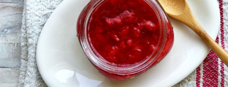 Use gelatin for everything from breads to pies - these keto and paleo gelatin recipes will show you how, while packing every bite with gut-healing protein.