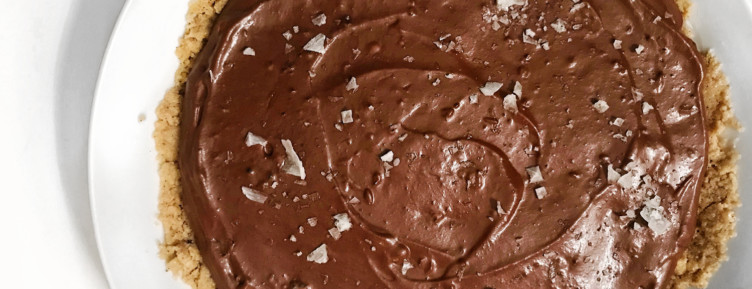 From basic chocolates to dessert sauces and pies, these chocolate desserts deliver rich flavor without inflammatory sugar or milk. Keto and paleo-friendly!