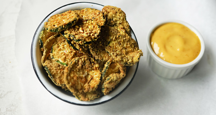 Paleo Crispy Baked Zucchini Chips