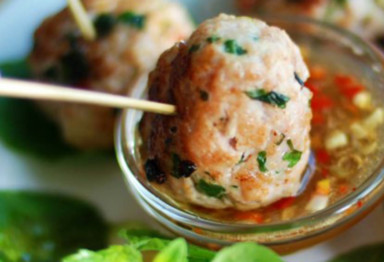Save time and stay on track: From breakfast to sweets, these keto meal prep recipes deliver grab-and-go convenience and keep your macros in check.