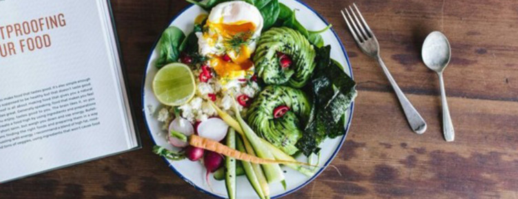 These MCT oil recipes make everything from smoothies to ice cream -- all while infusing your dishes with quality fat that keeps you focused.