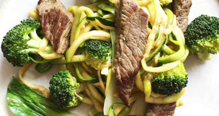 Low-carb beef stir fry with noodles and broccoli