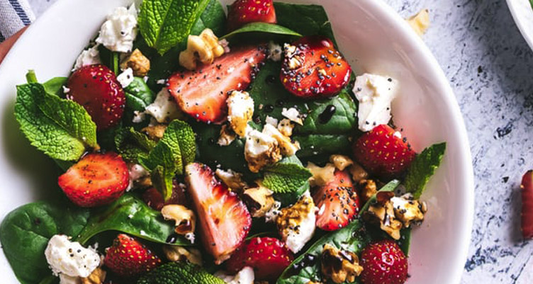 Strawberry salad