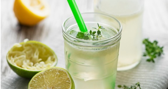 Glass of ginger mint green tea cooler