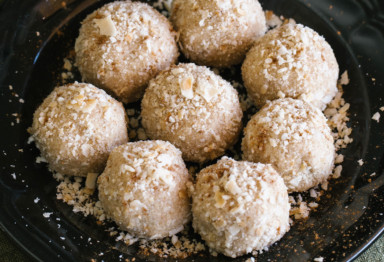 Pumpkin Spice Bliss Balls on plate