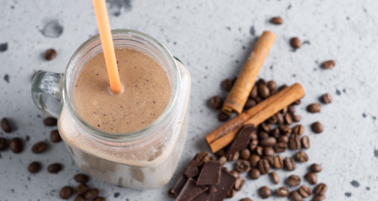 Low-Carb Coffee Smoothie Recipes to Give Your Morning a Boost