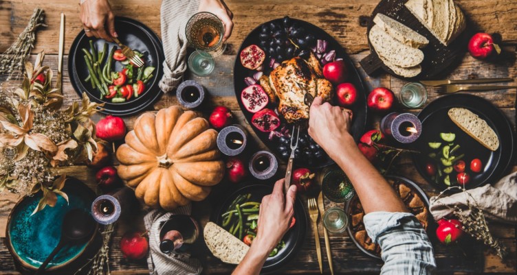 6 Ways to Boost Digestion—And Beat the Holiday Bloat