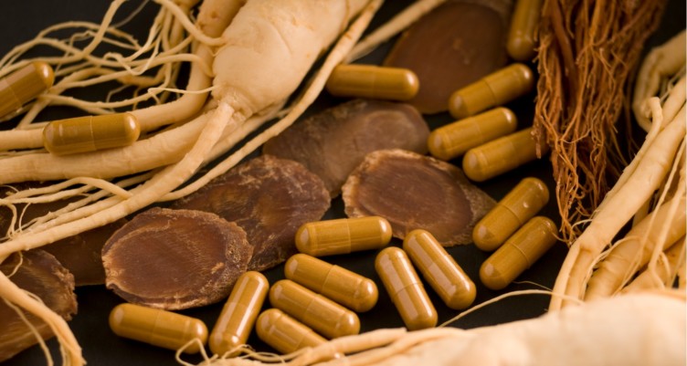 Panax Ginseng: Uses, Benefits and More About This All-Star Adaptogen