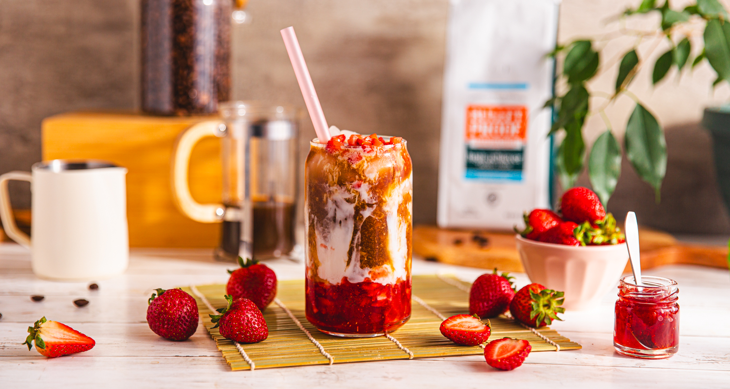 korean strawberry milk cold brew